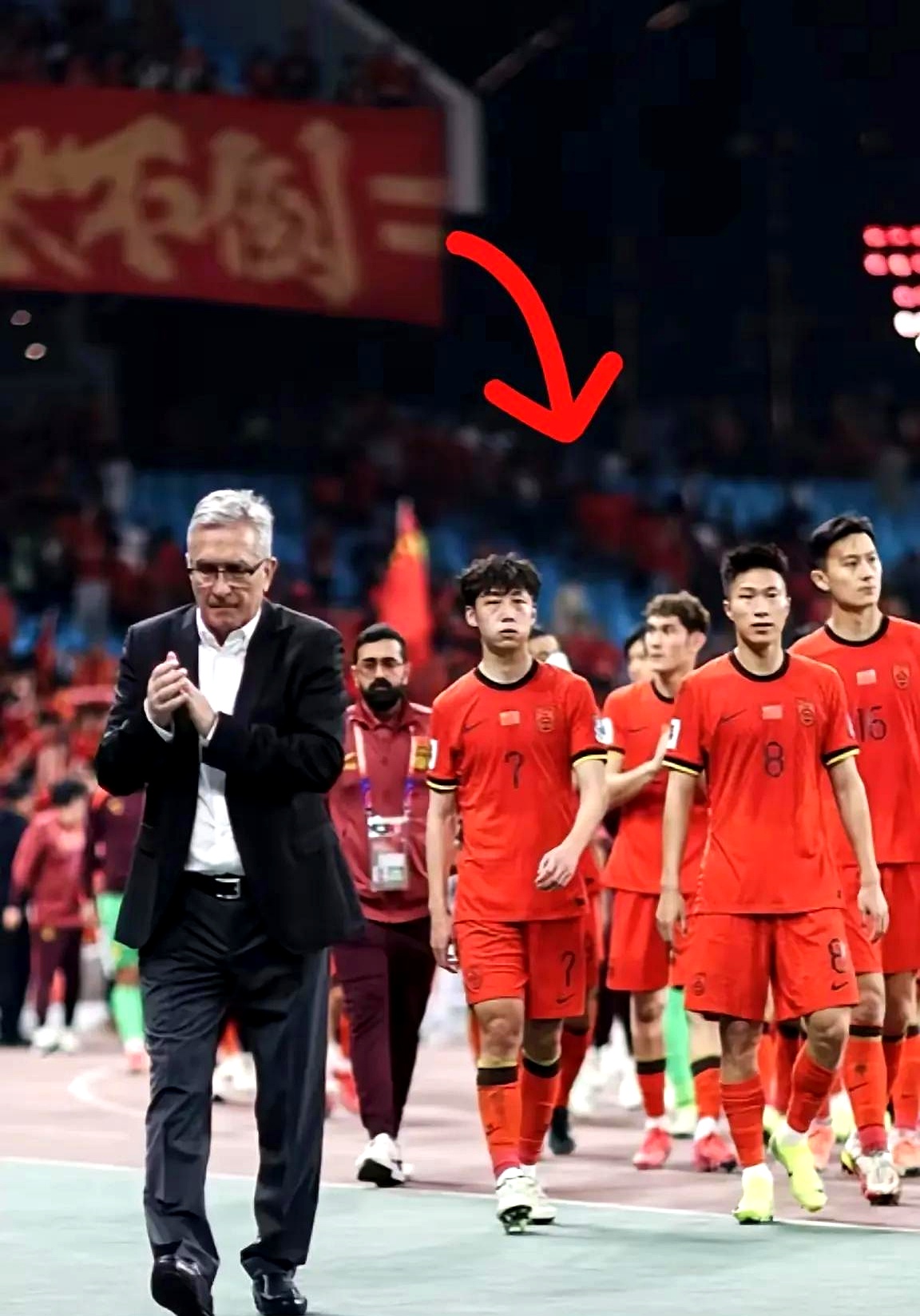 IM体育官网入口-热门话题，足球传奇大佬支持强队