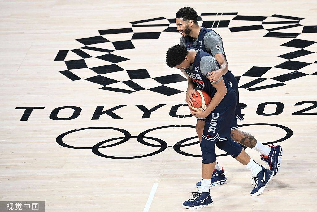 IM体育在线注册-日本男篮爆冷美国男篮，阿德巴约送出助攻