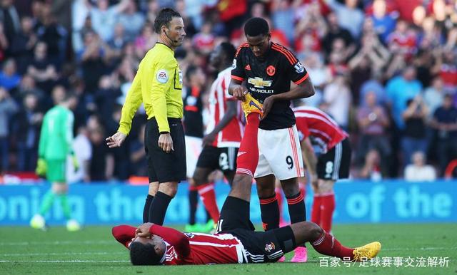 波兰险胜冰岛,小组实力逐渐增强 波兰险胜冰岛,小组实力逐渐增强