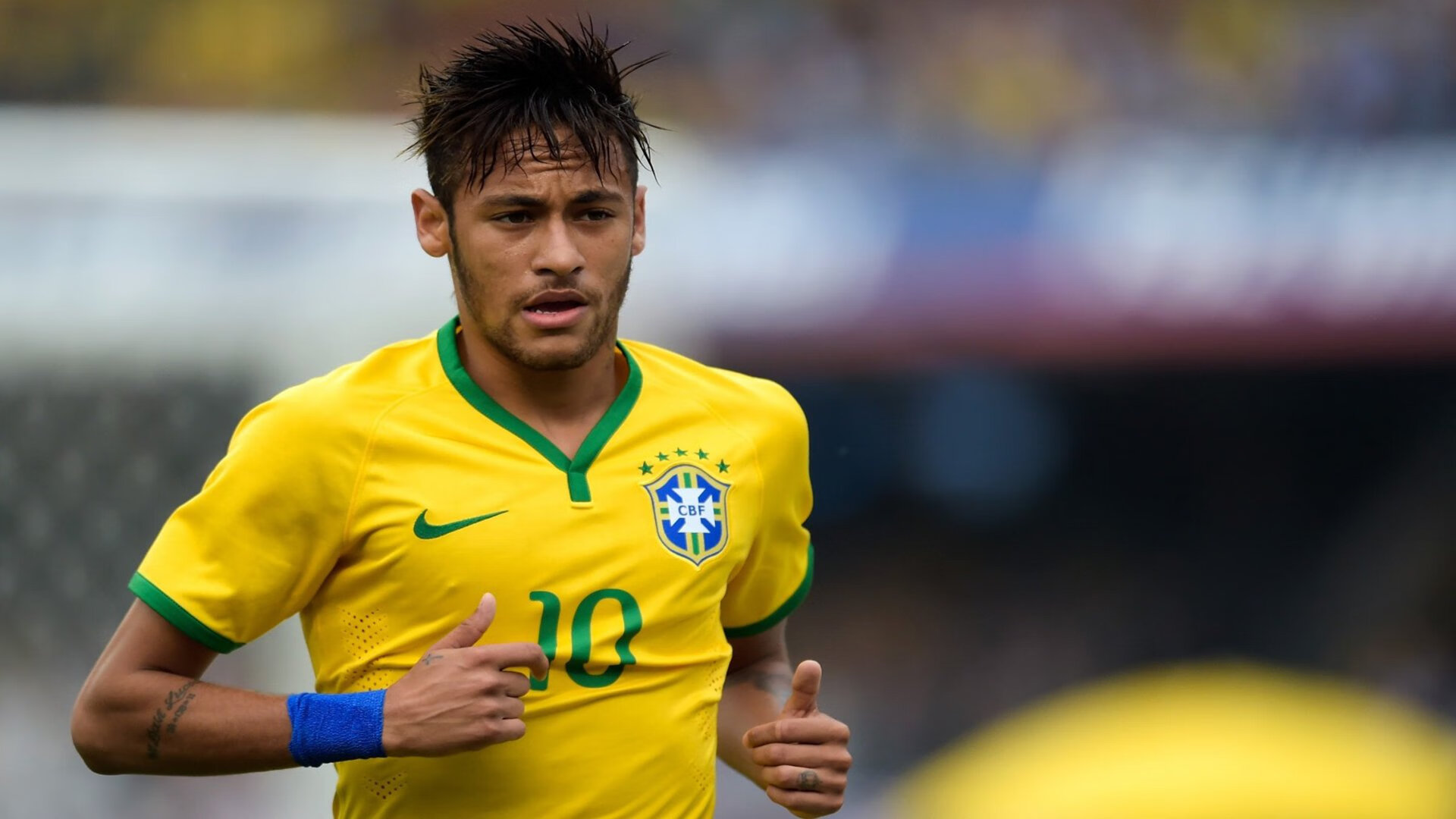 跨界主宰，当哈登在F1赛道接管比赛，广厦队在篮球场强行终结公牛