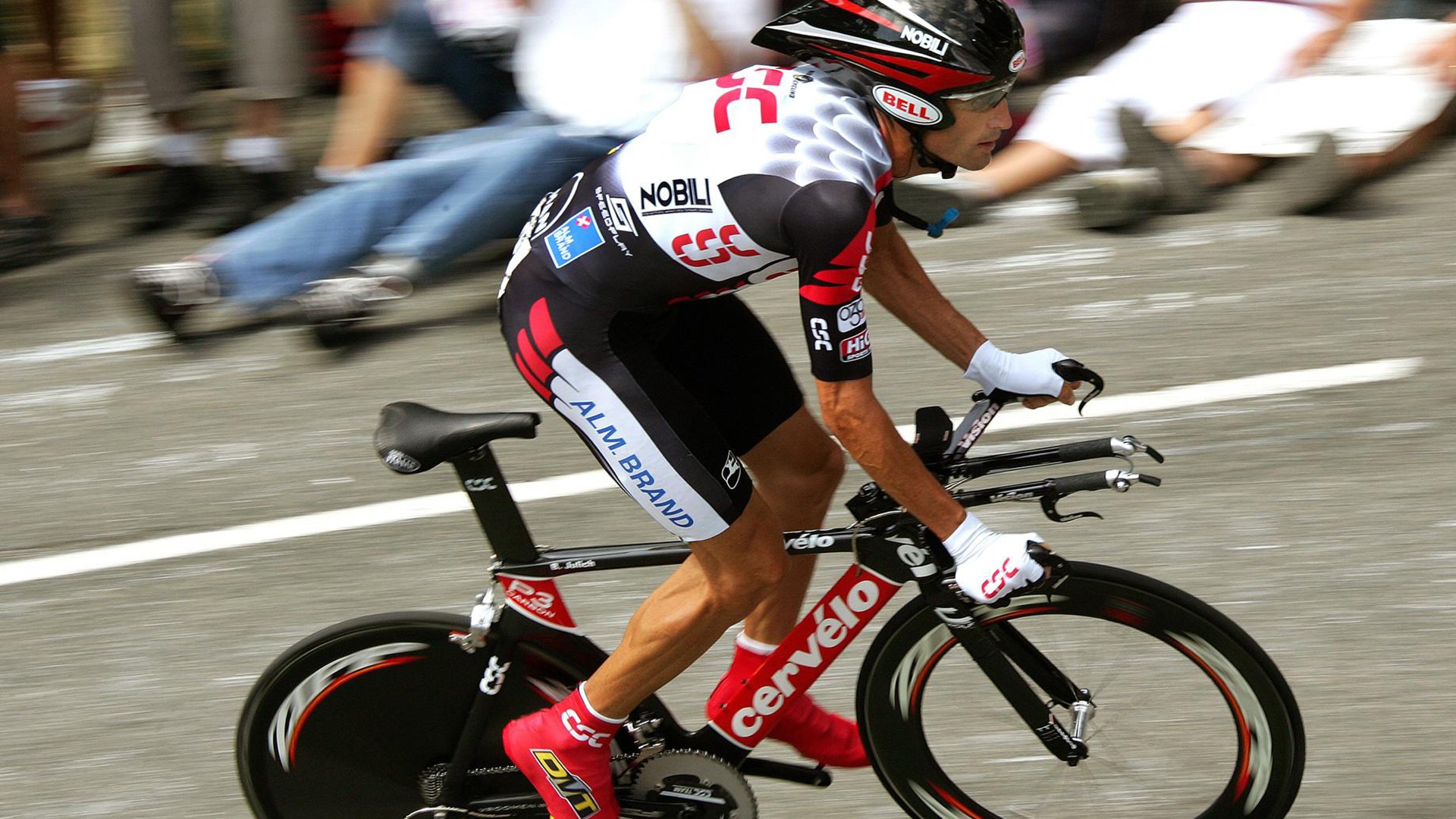 IM体育下载-巴雷拉一锤定音，西班牙爆冷莱比锡红牛背后的战术密码